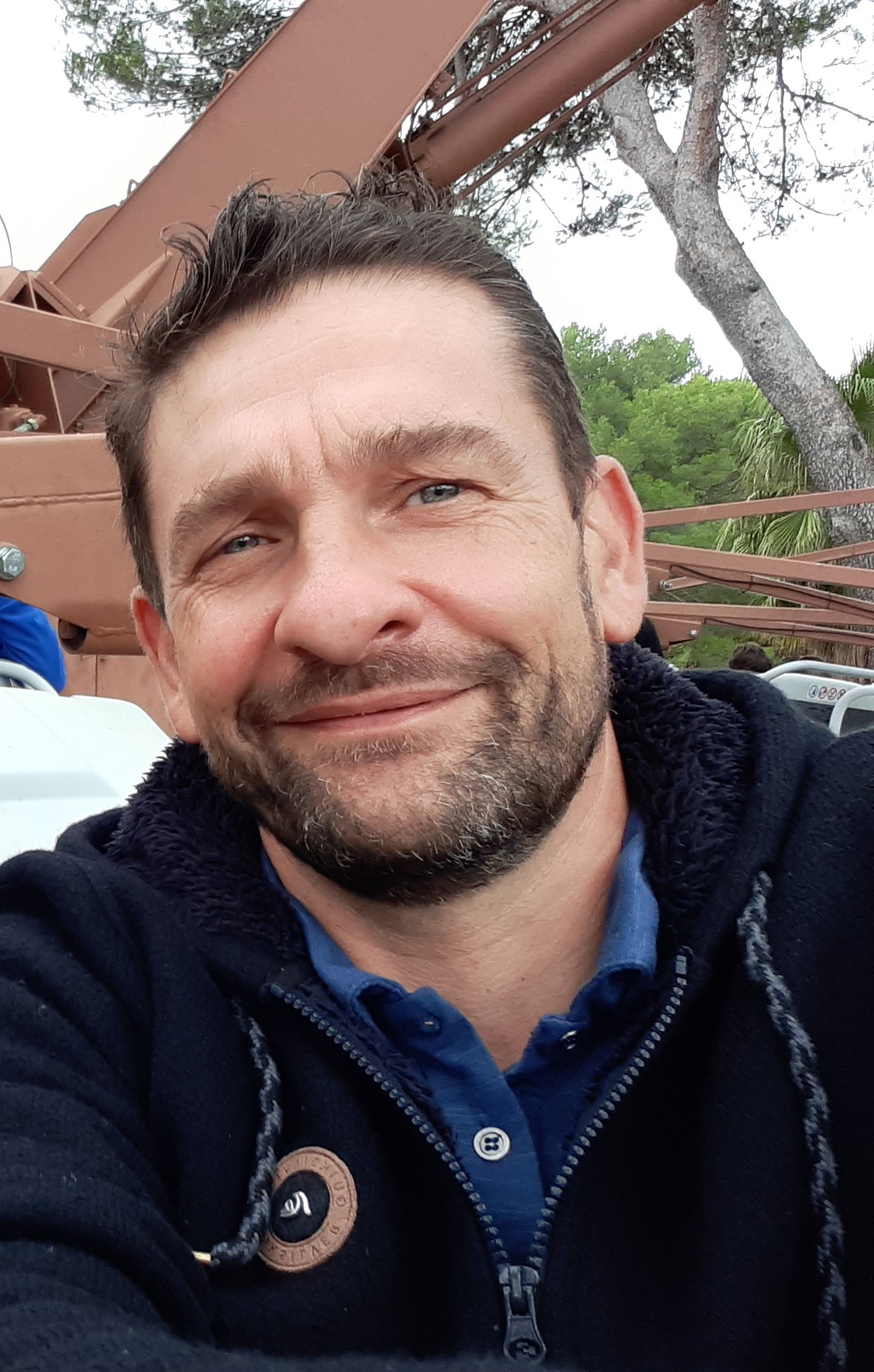Profil de Shems-eddine, 45 ans, Club Rencontre à Pompaples