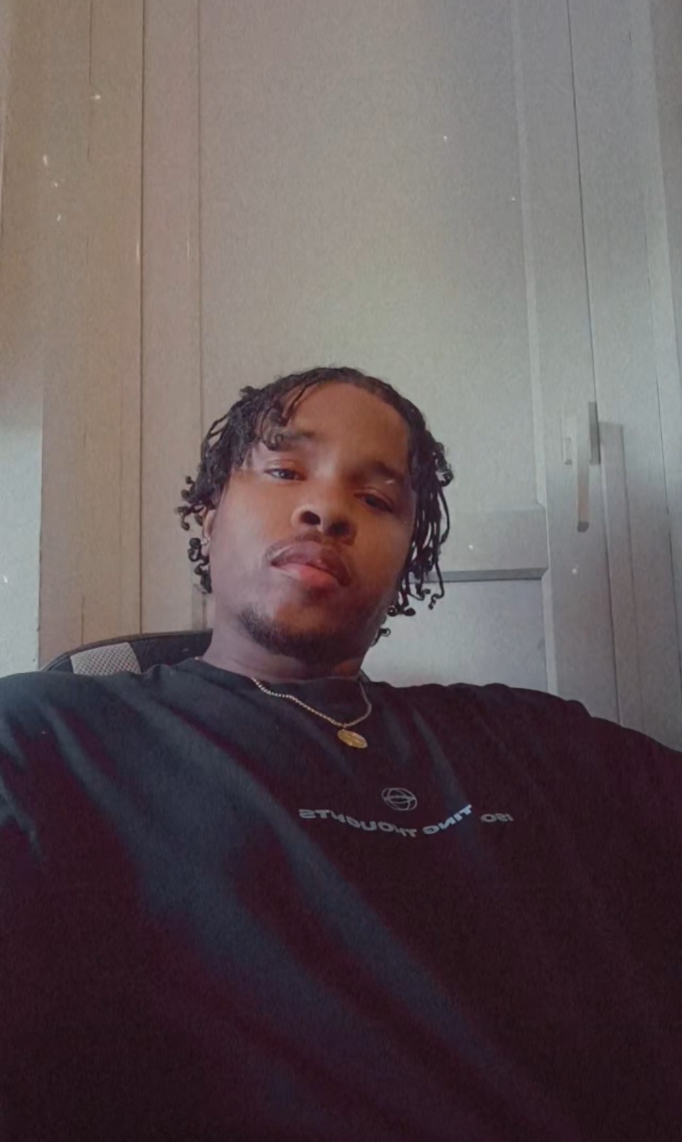 Profil de Aron, 32 ans, Club Rencontre à Scheuren