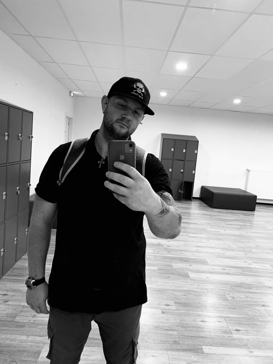 Profil de Aaronn, 33 ans, Club Rencontre à Apples