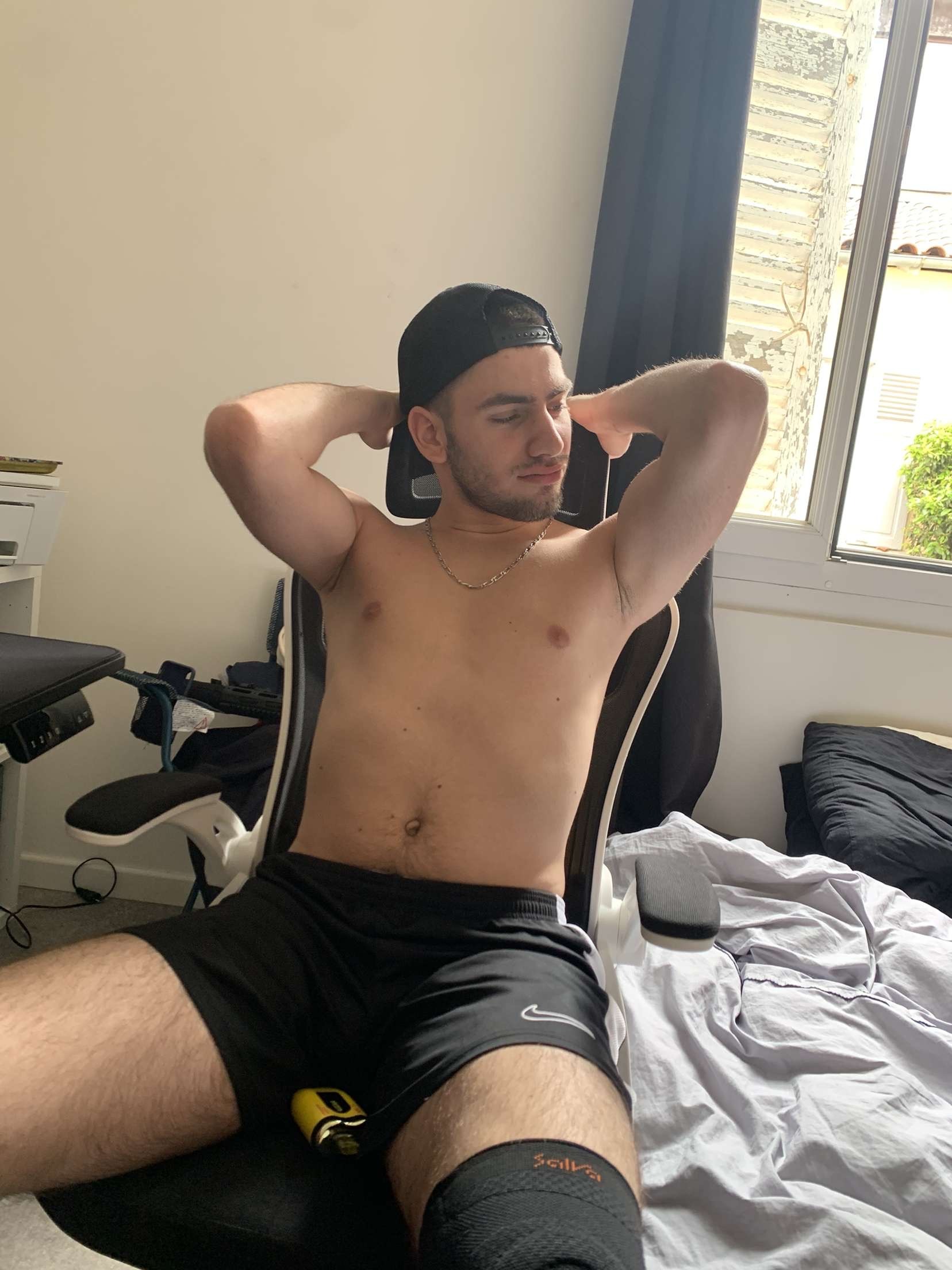 Profil de Huy, 19 ans, Club Rencontre à Luzein