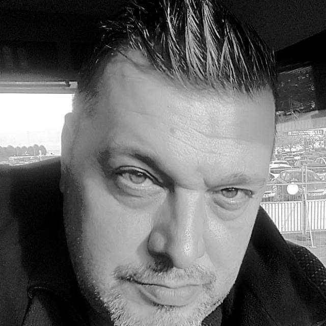 Profil de Salman, 52 ans, Club Rencontre à Ramosch