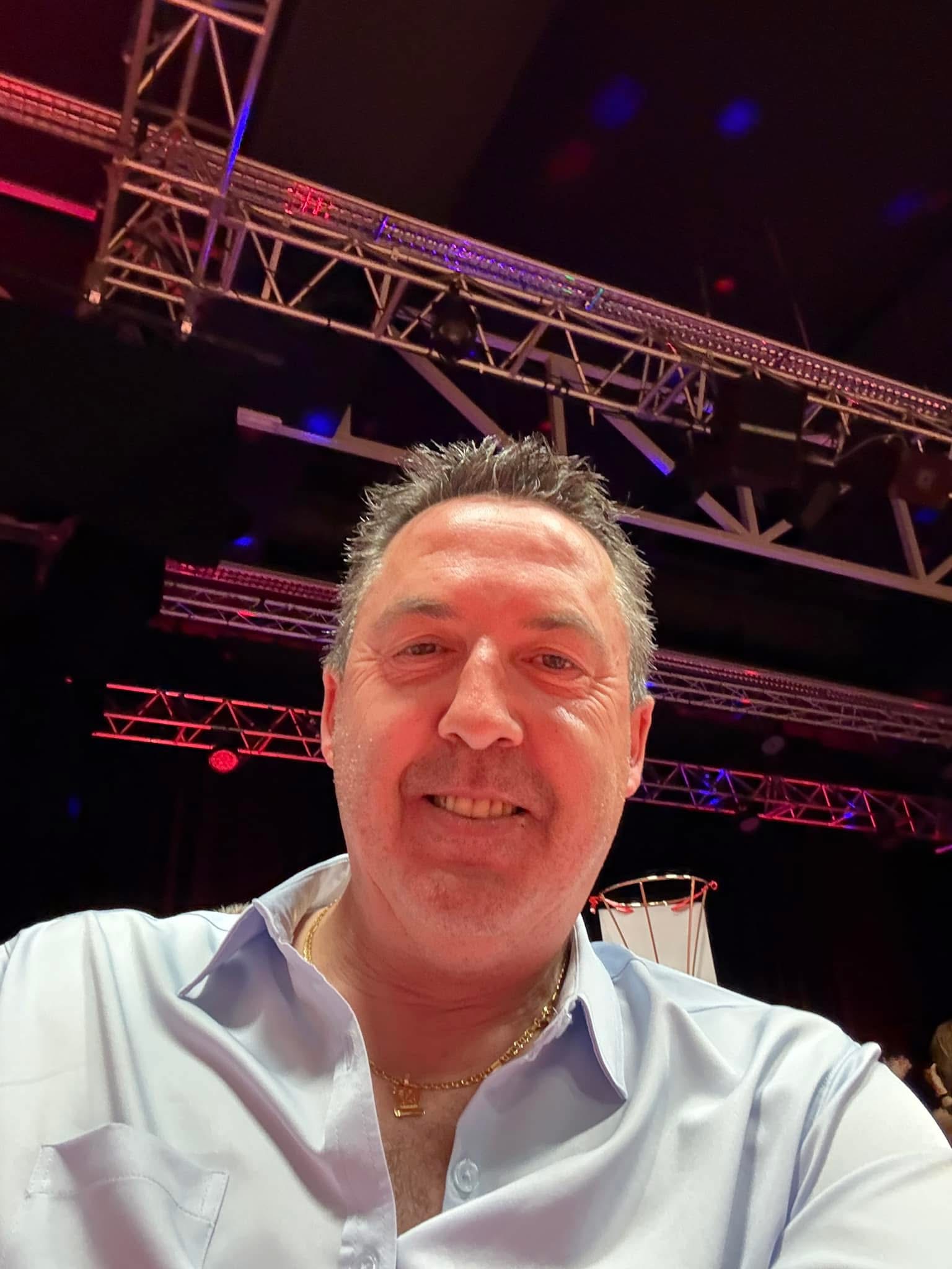 Profil de Faik, 48 ans, Club Rencontre à Champzabé