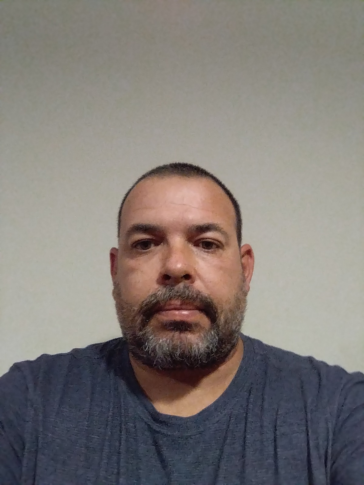 Profil de Foad, 48 ans, Club Rencontre à Fajauna