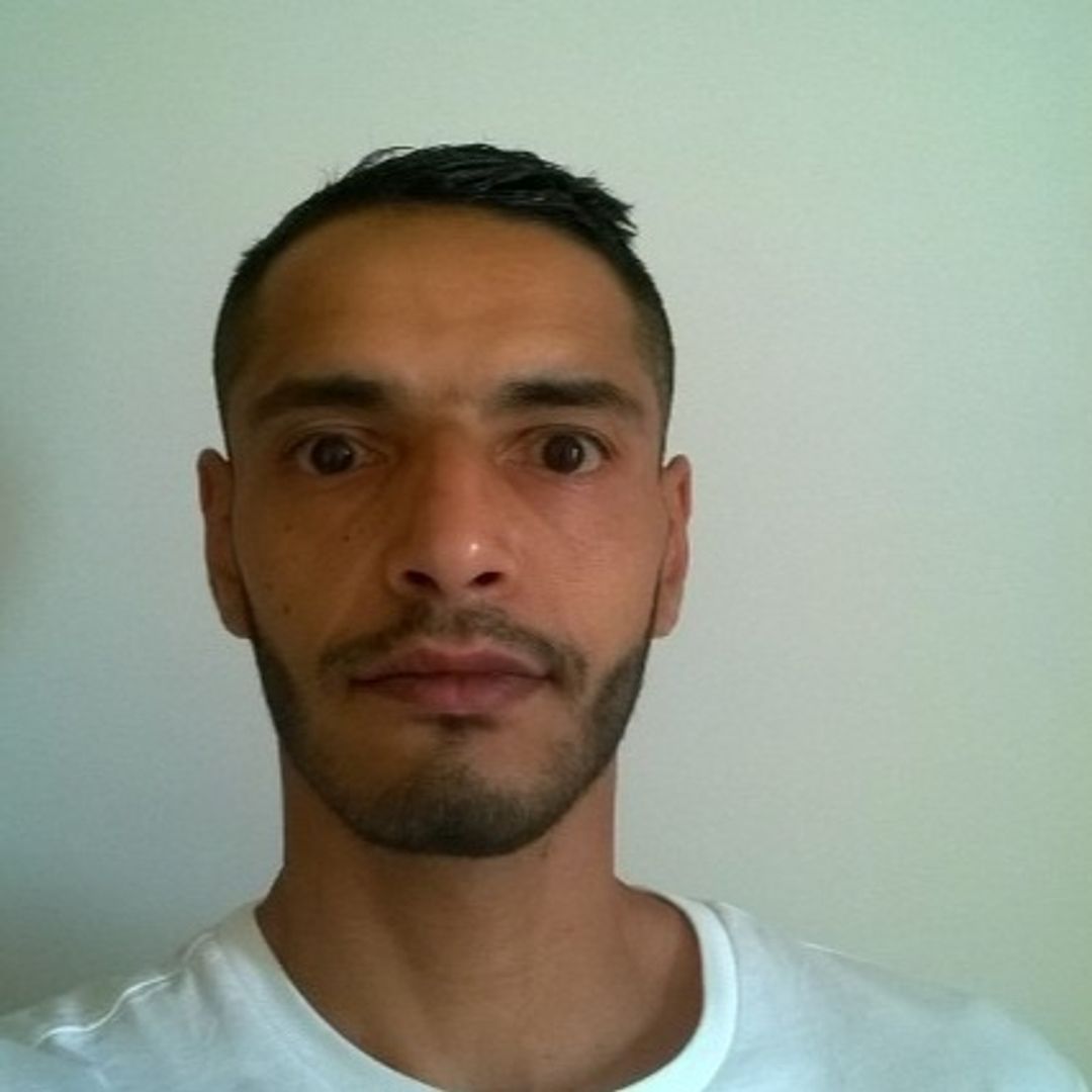Profil de Guney, 36 ans, Club Rencontre à Greng
