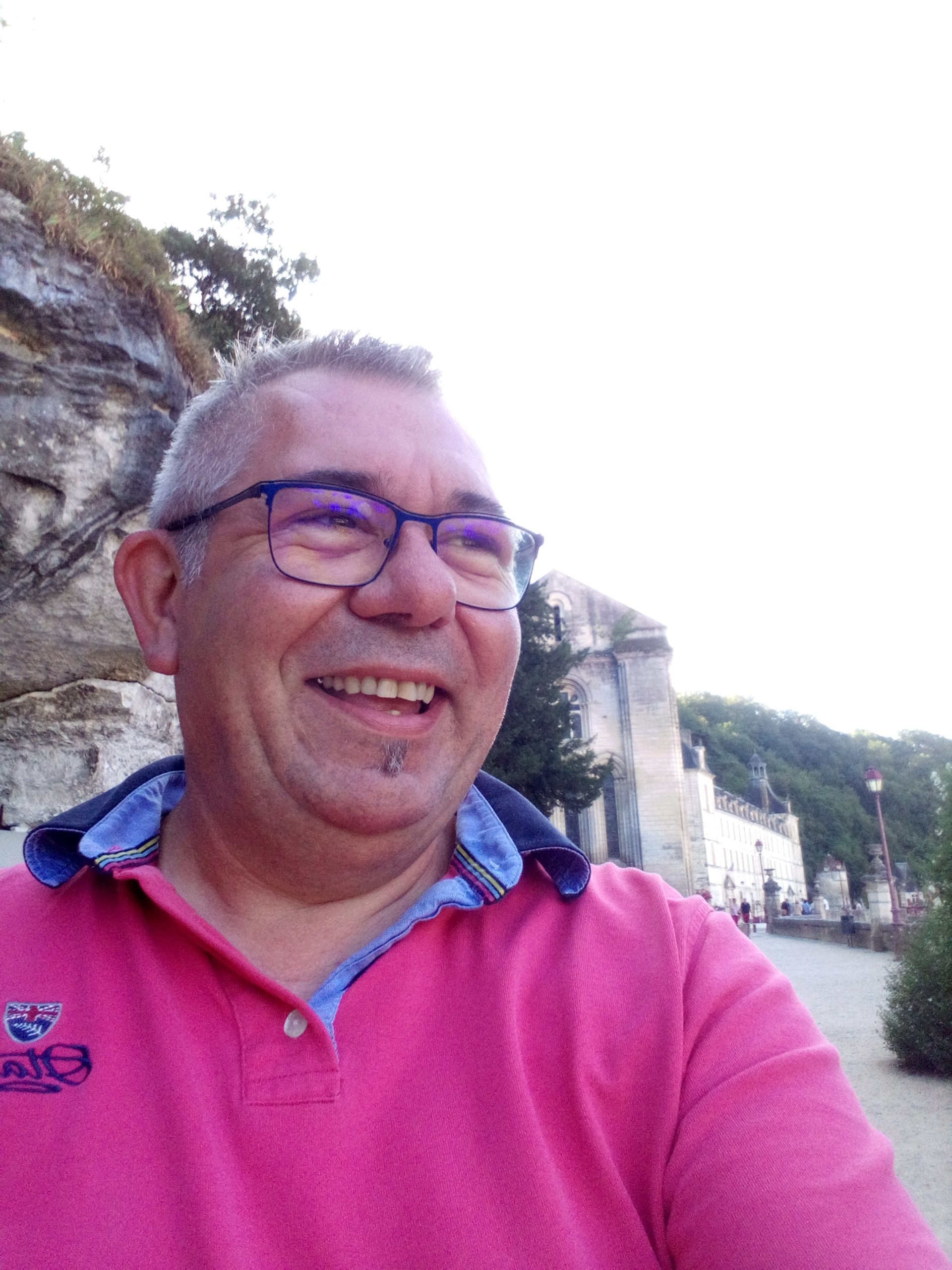 Profil de Nahid, 55 ans, Club Rencontre à Udligenswil