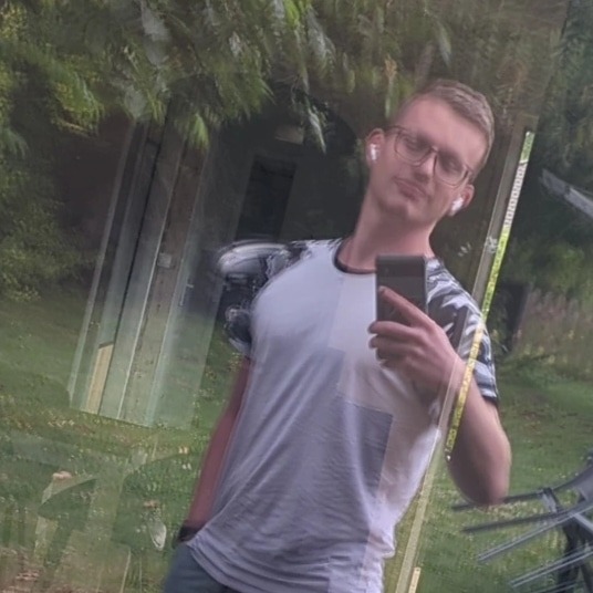 Profil de Ebu, 25 ans, Club Rencontre à Kottwil