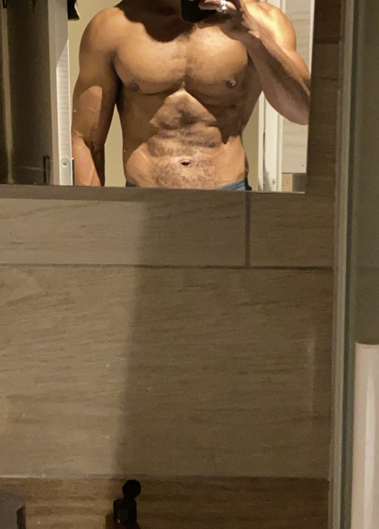 Profil de Mane, 27 ans, Club Rencontre à Blatten b. Naters