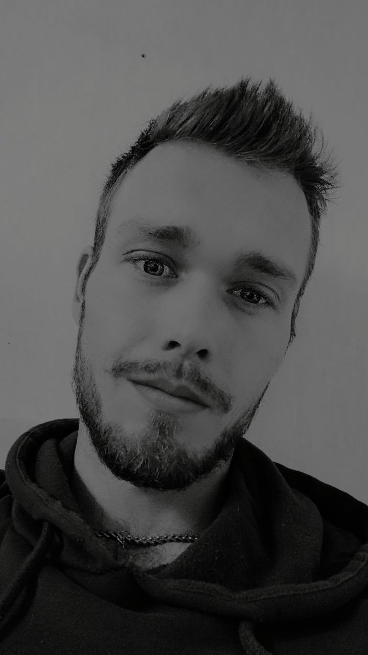Profil de Vedat, 32 ans, Club Rencontre à Cimo