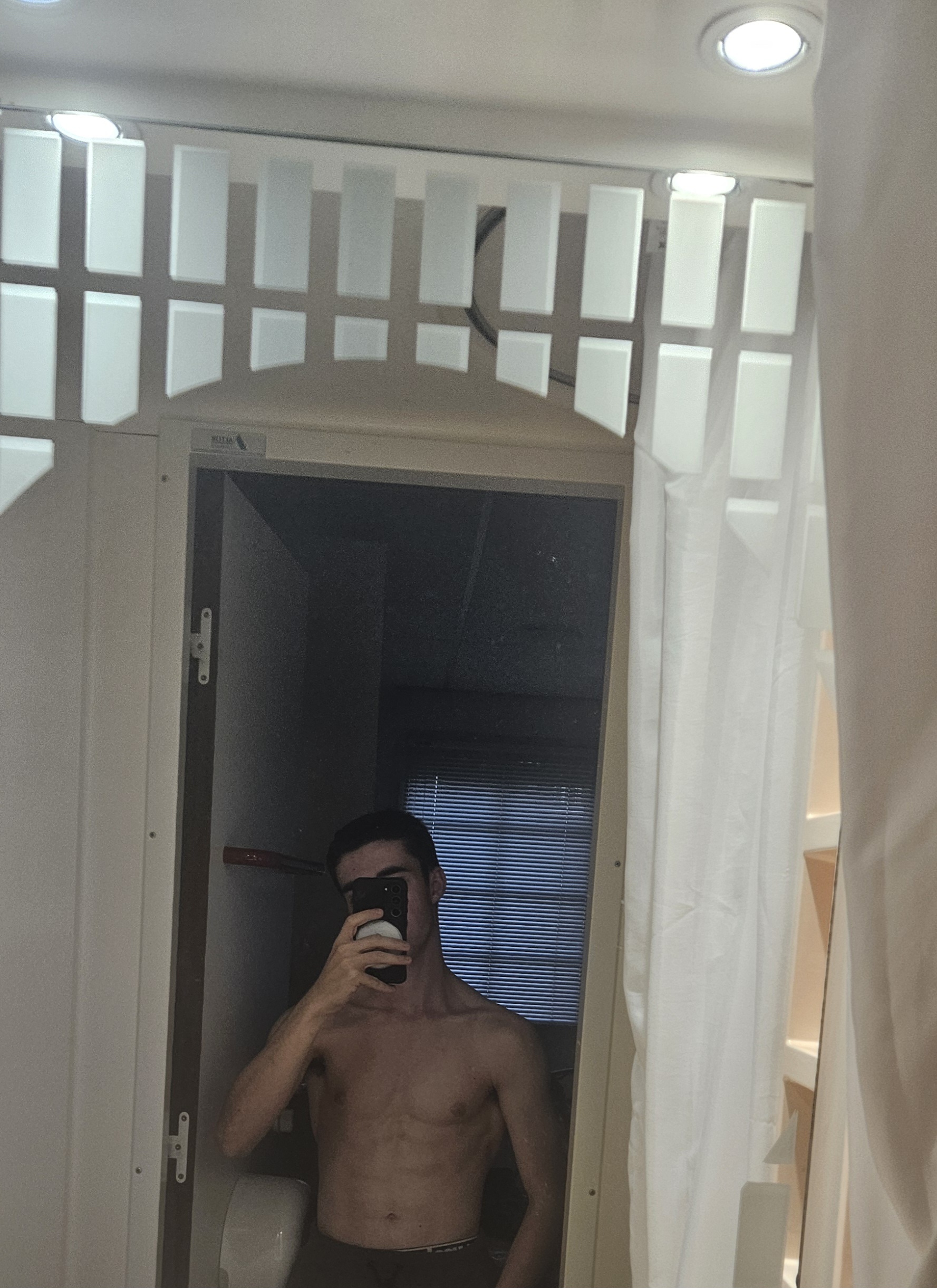 Profil de Giovany, 19 ans, Club Rencontre à Uster