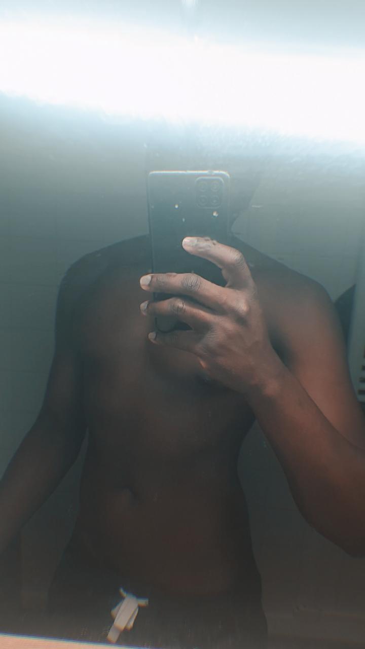 Profil de Anase, 19 ans, Club Rencontre à Grafenort
