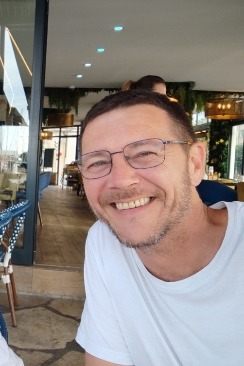 Profil de Ouri, 46 ans, Club Rencontre à Vuadens