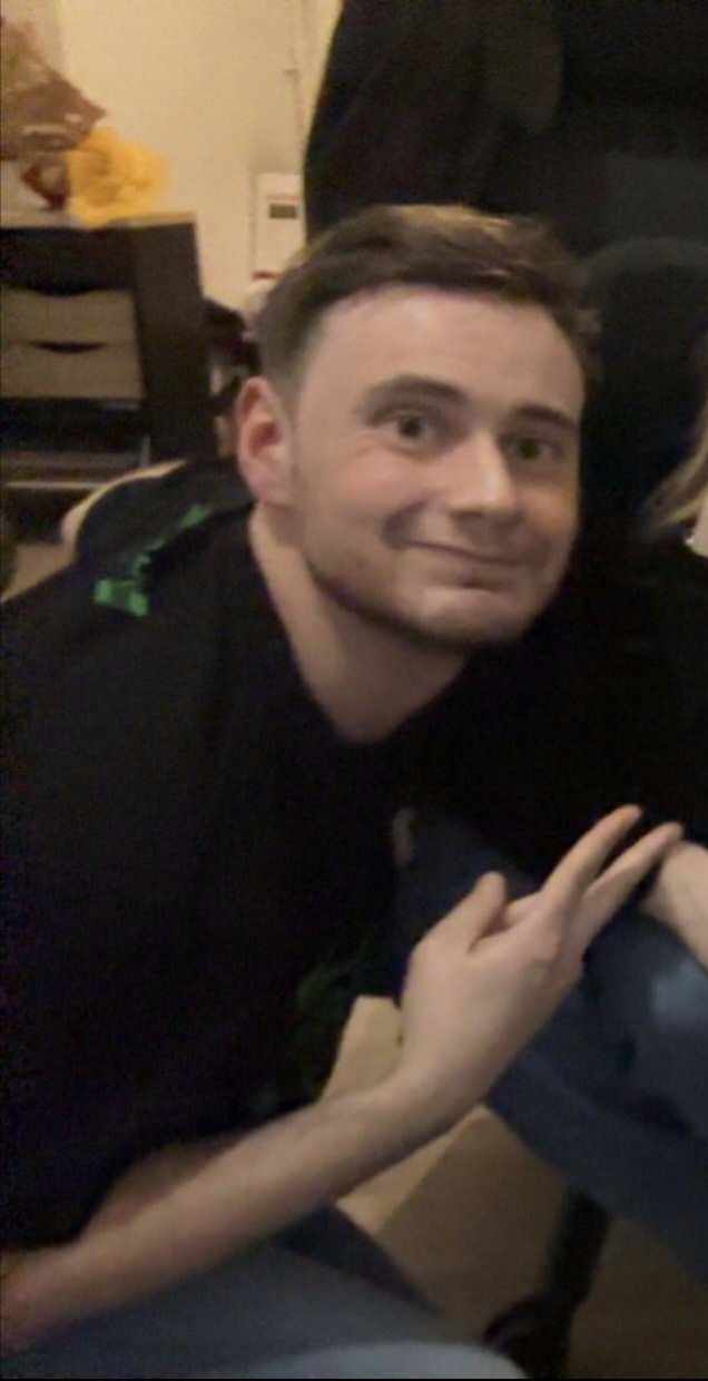 Profil de Mahfoud, 26 ans, Club Rencontre à Kallnach