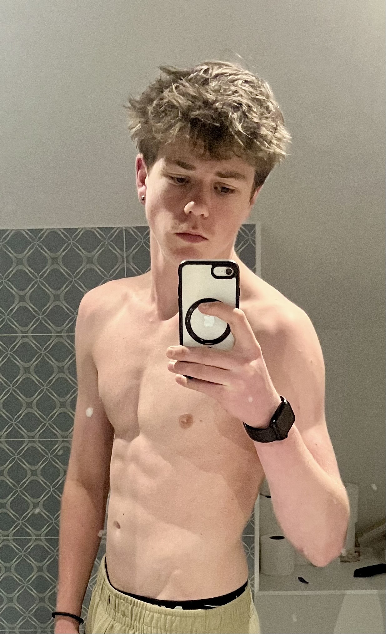 Profil de Brayane, 19 ans, Club Rencontre à Cinuos-chel