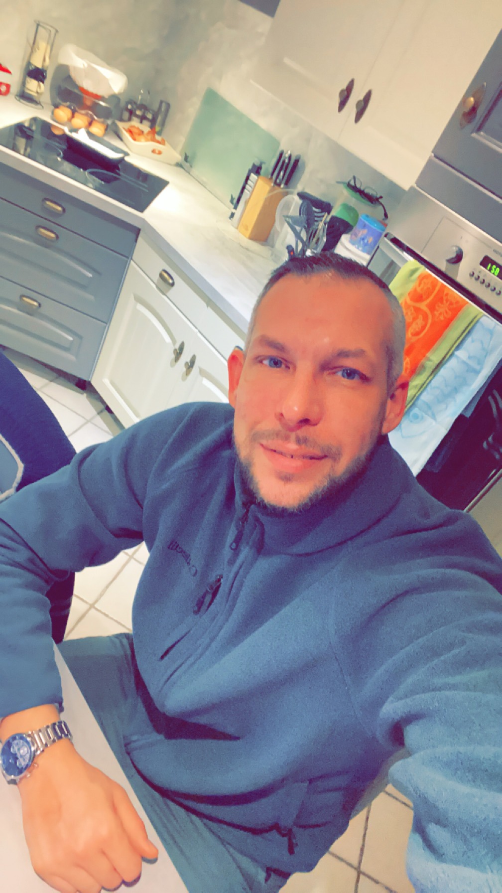 Profil de Aleandro, 19 ans, Club Rencontre à Molinis